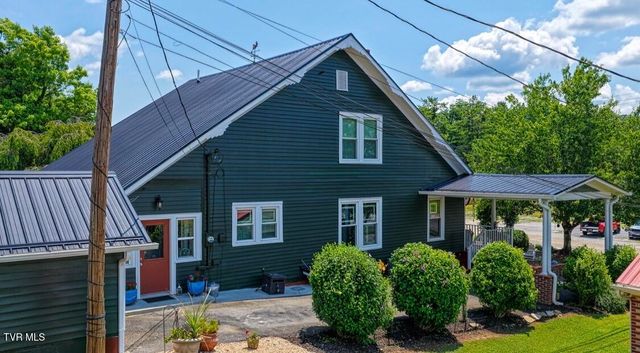 515 West Main Street, Rogersville, TN 37857