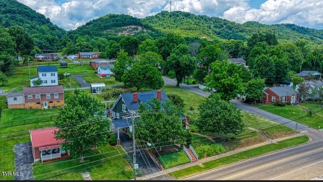 515 West Main Street, Rogersville, TN 37857