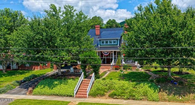 515 West Main Street, Rogersville, TN 37857