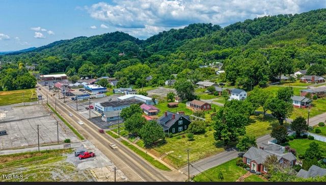 515 West Main Street, Rogersville, TN 37857