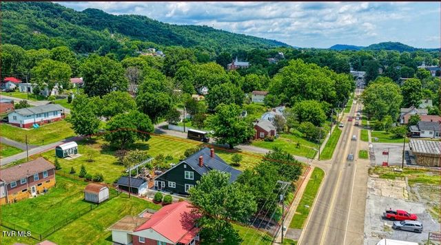 515 West Main Street, Rogersville, TN 37857