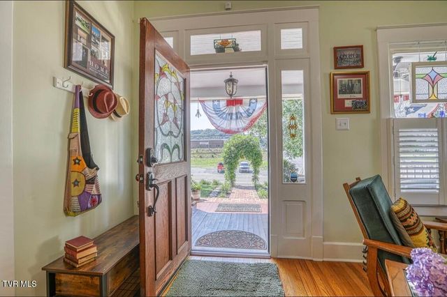 515 West Main Street, Rogersville, TN 37857