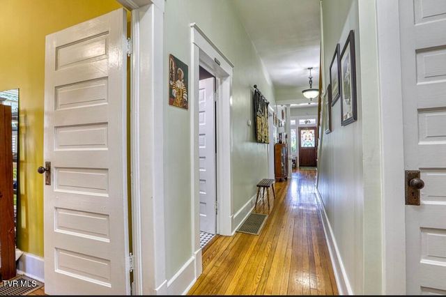 515 West Main Street, Rogersville, TN 37857
