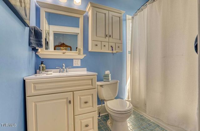 515 West Main Street, Rogersville, TN 37857