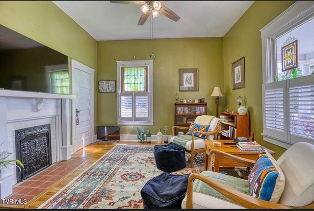515 West Main Street, Rogersville, TN 37857