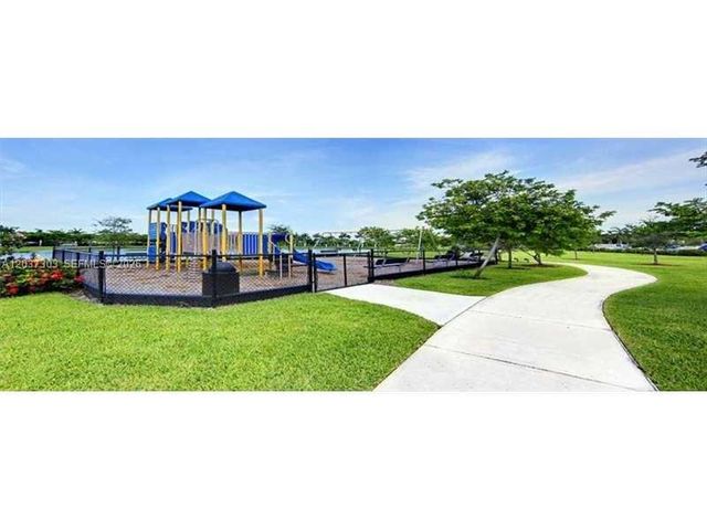 22311 SW 88th Place 1034, Cutler Bay, FL 33190