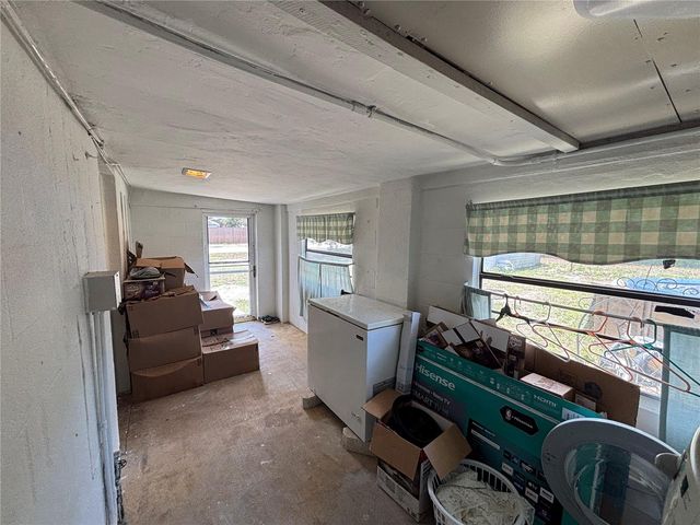 262 WALTER AVENUE, Frostproof, FL 33843