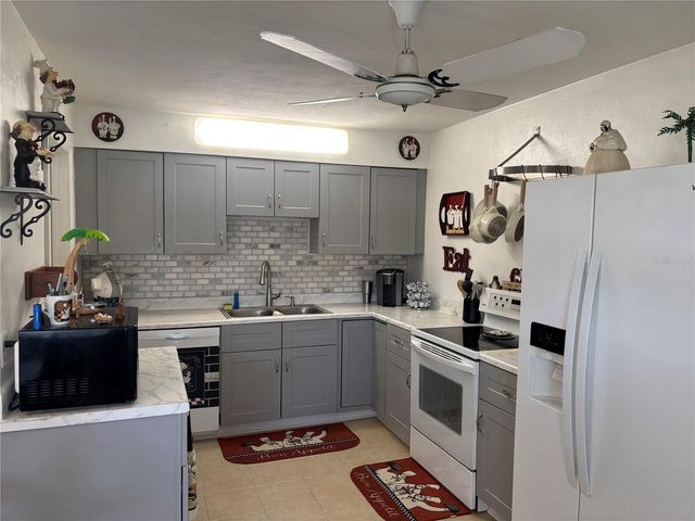 262 WALTER AVENUE, Frostproof, FL 33843