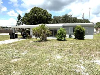 262 WALTER AVENUE, Frostproof, FL 33843