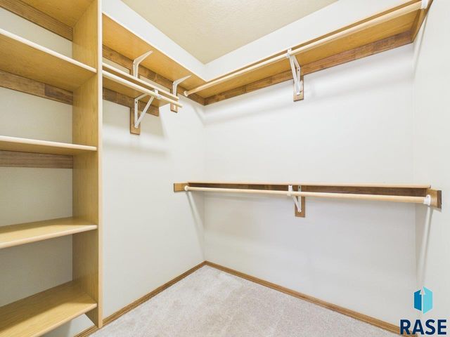 3418 S Harmony Dr Drive, Sioux Falls, SD 57110