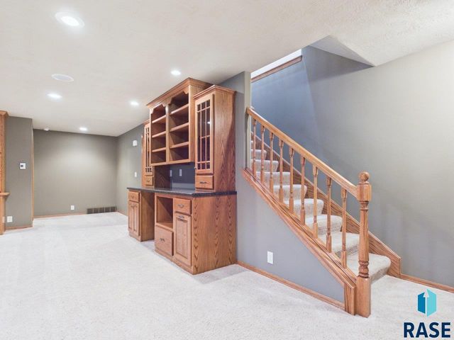 3418 S Harmony Dr Drive, Sioux Falls, SD 57110