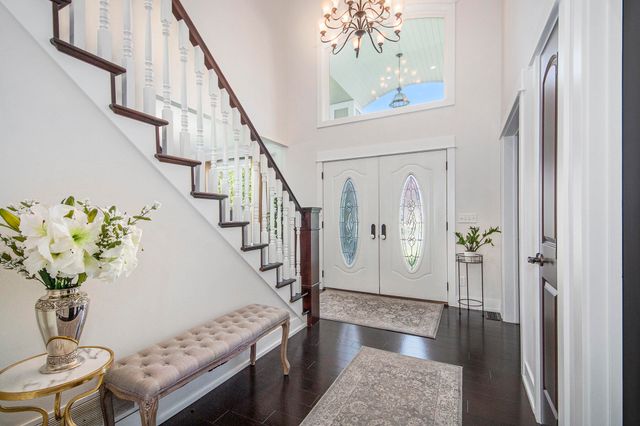 8030 Lionel Drive SW, Byron Center, MI 49315