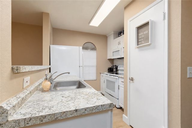 3632 Di Salvo Drive 56, Las Vegas, NV 89103