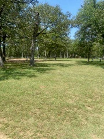 105 Pinnacle Club Drive, Mabank, TX 75156