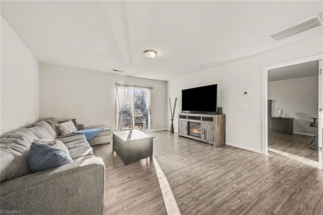 450 Silver Oak Circle, Rockwell, NC 28138