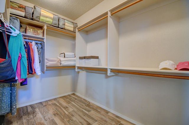 412 Landing Trail NE, Rio Rancho, NM 87124