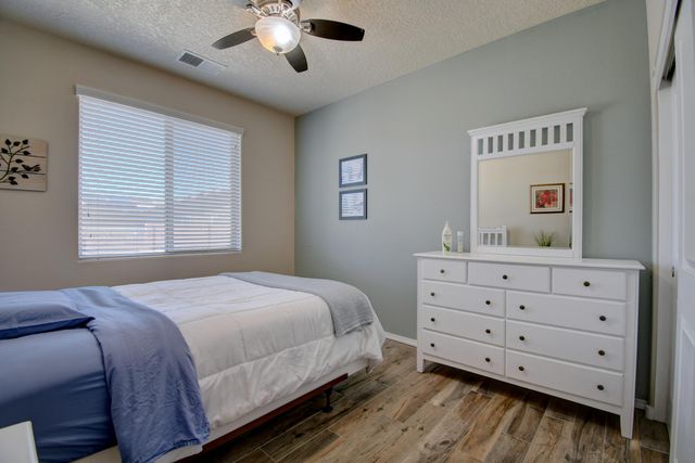 412 Landing Trail NE, Rio Rancho, NM 87124