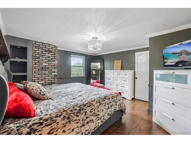 11556 E Amherst Cir N, Aurora, CO 80014