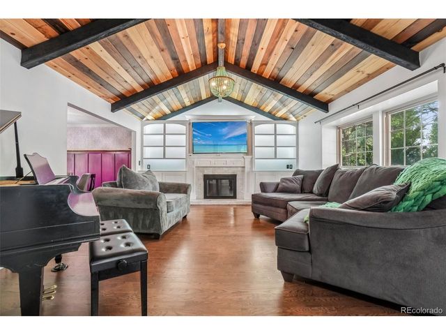 11556 E Amherst Cir N, Aurora, CO 80014
