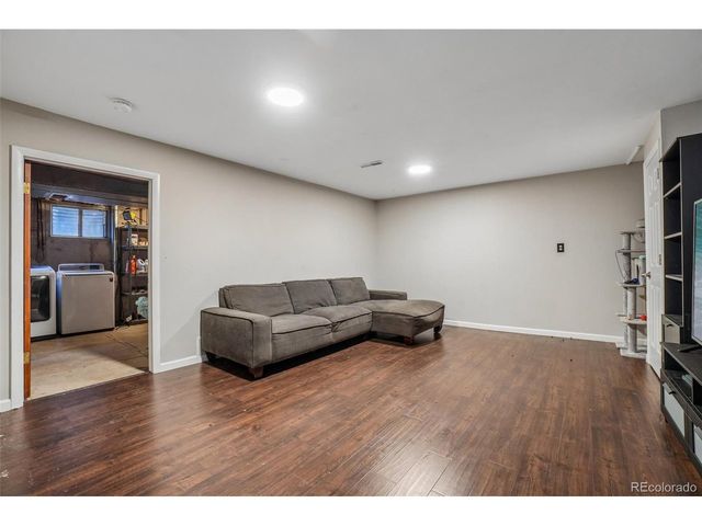 11556 E Amherst Cir N, Aurora, CO 80014