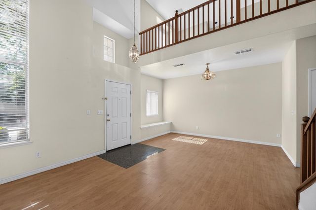 5603 Vintage Cir, Stockton, CA 95219