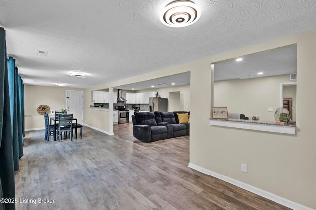 1595 Lutheran Church Rd, Bardstown, KY 40004