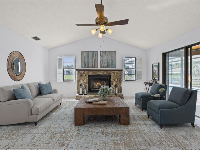 10843 HARBORSIDE DRIVE, Largo, FL 33773