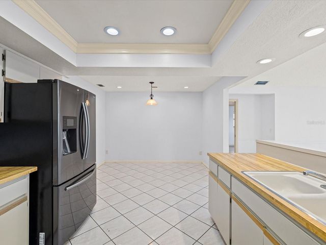 10843 HARBORSIDE DRIVE, Largo, FL 33773
