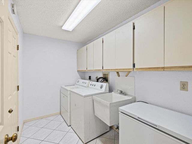10843 HARBORSIDE DRIVE, Largo, FL 33773