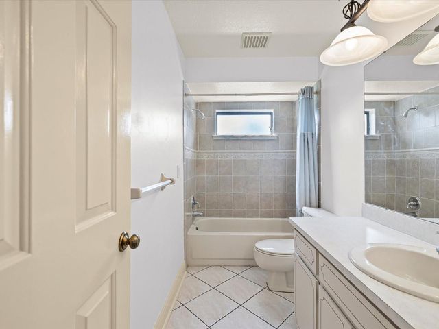 10843 HARBORSIDE DRIVE, Largo, FL 33773
