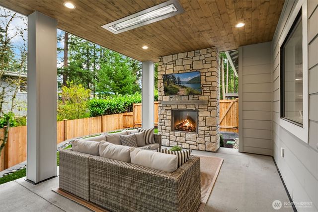 1654 152nd Avenue SE, Bellevue, WA 98007