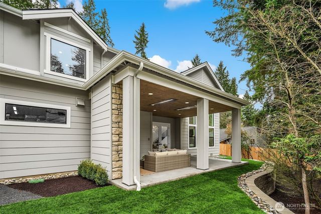 1654 152nd Avenue SE, Bellevue, WA 98007