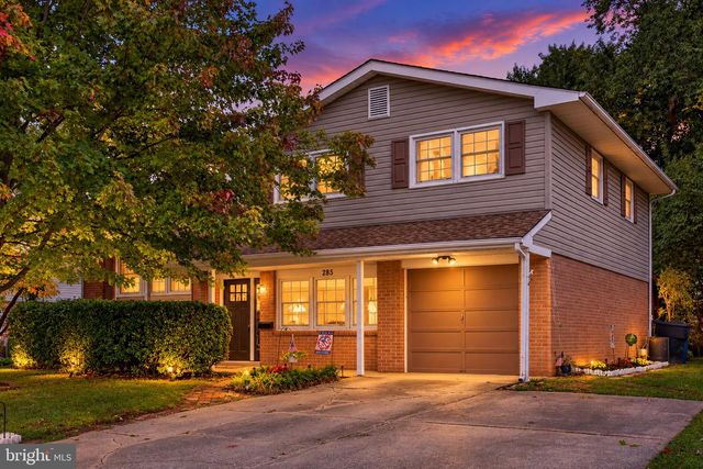 285 FIDDLERS GRN, Dover, DE 19904