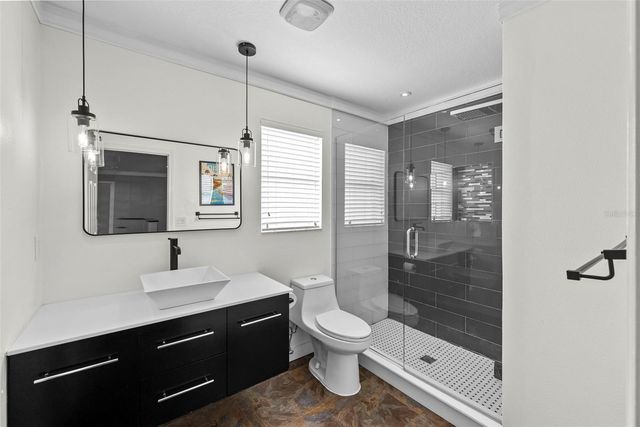 18146 BAHAMA BAY DRIVE, Tampa, FL 33647