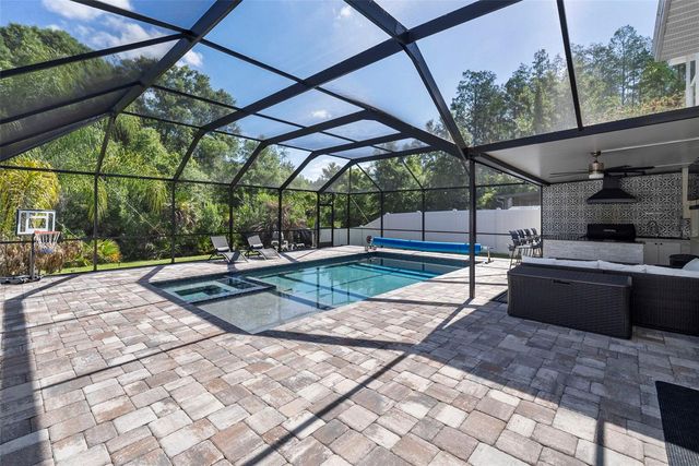 18146 BAHAMA BAY DRIVE, Tampa, FL 33647