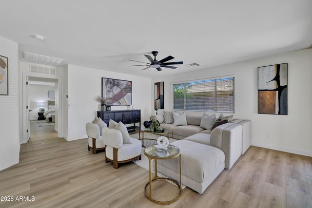 242 N 102ND Place, Mesa, AZ 85207