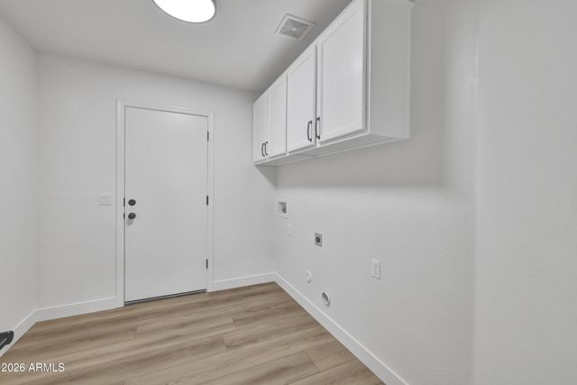 242 N 102ND Place, Mesa, AZ 85207