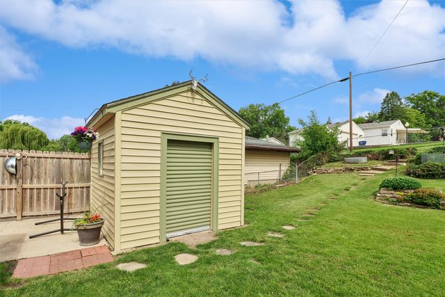 340 Gepke Parkway, Des Moines, IA 50320