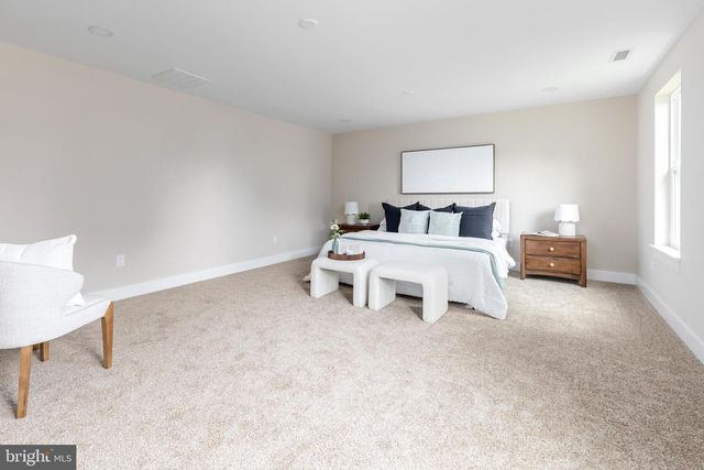 116 DICKINSON RD, Glassboro, NJ 08028