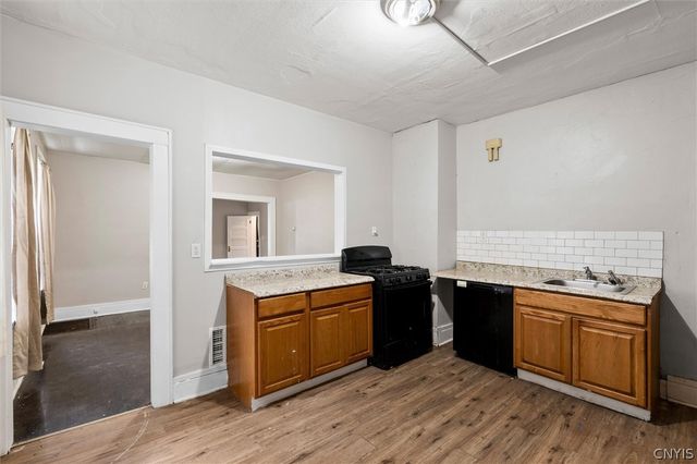 172 South Midler Avenue, Syracuse, NY 13206