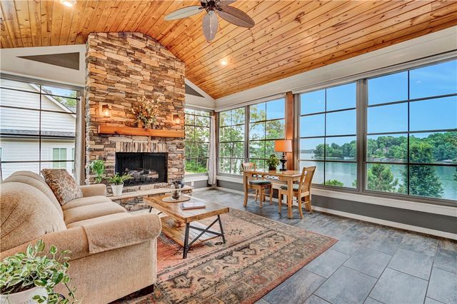 760 Woods Edge Drive, Seneca, SC 29672