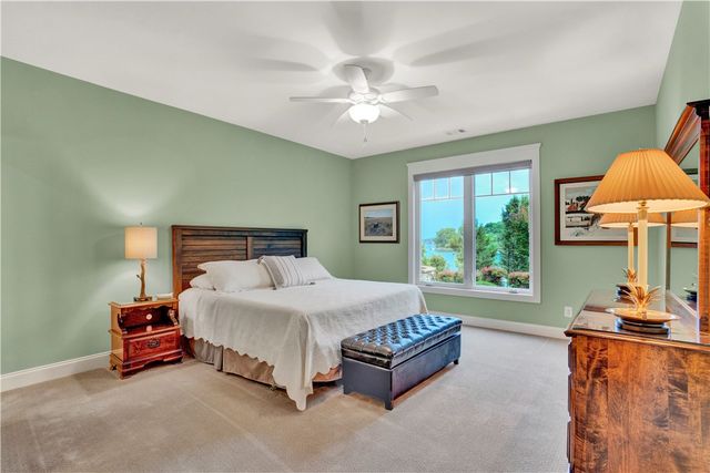 760 Woods Edge Drive, Seneca, SC 29672