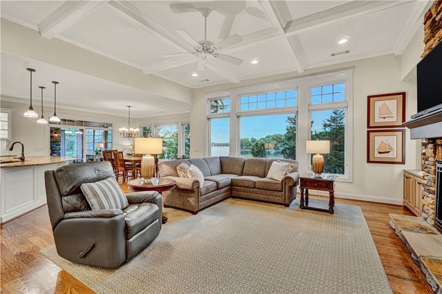 760 Woods Edge Drive, Seneca, SC 29672