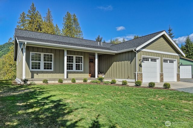 19443 Oakleaf Lane, Sedro Woolley, WA 98284