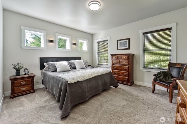 19443 Oakleaf Lane, Sedro Woolley, WA 98284