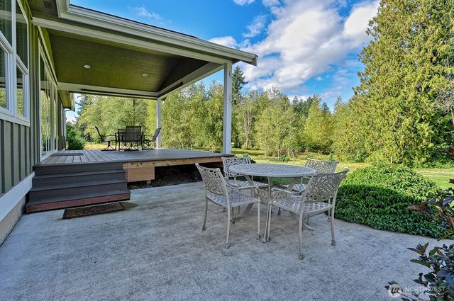19443 Oakleaf Lane, Sedro Woolley, WA 98284