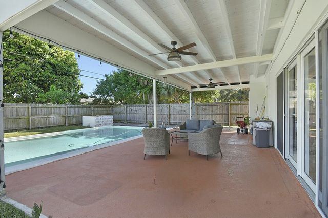 640 W ILEX Drive, Lake Park, FL 33403