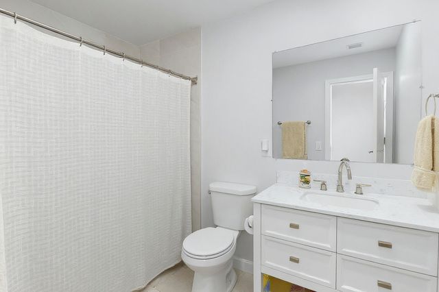640 W ILEX Drive, Lake Park, FL 33403