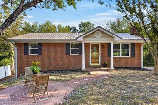 1217 Crest Drive SE, Cleveland, TN 37311