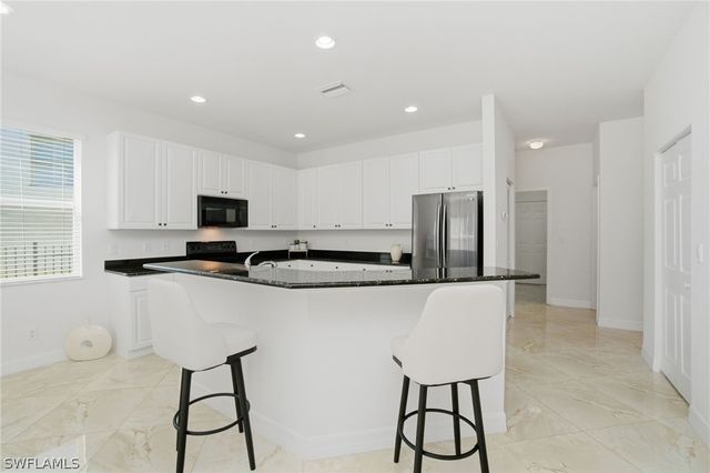 1945 Isla De Palma CIR, Naples, FL 34119